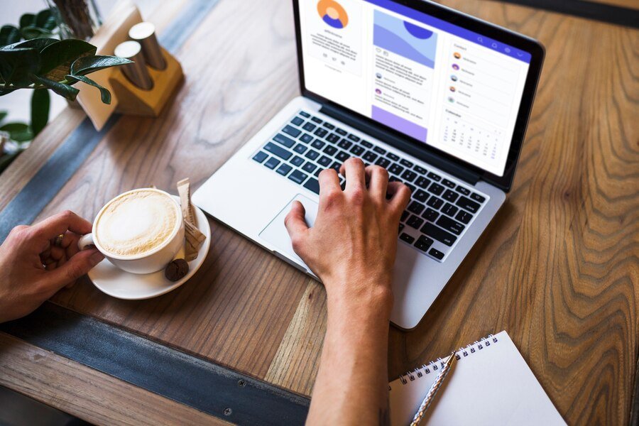Diseño de páginas web en Monterrey — LoboGeek
